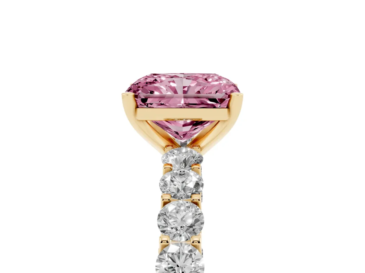 Fancy Pink Radiant Cut Diamond Solitaire Ring with Shared Prong Pavé Band and Four-Prong Setting Yellow gold
