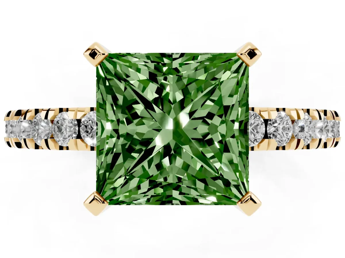 Fancy Green Princess Cut Solitaire Diamond with Pavé Band and Four-Prong Setting Yellow gold