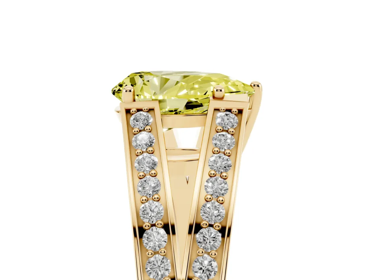 Fancy Yellow Pear Cut Diamond Split Shank Ring with Pavé Band and Four-Prong Setting Yellow gold