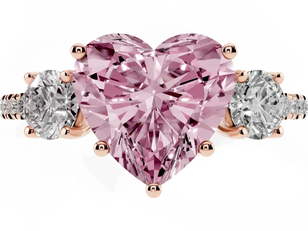 Fancy Pink Three-Stone Heart Cut Cut Diamond Pavé Band with Prong Setting Rose gold