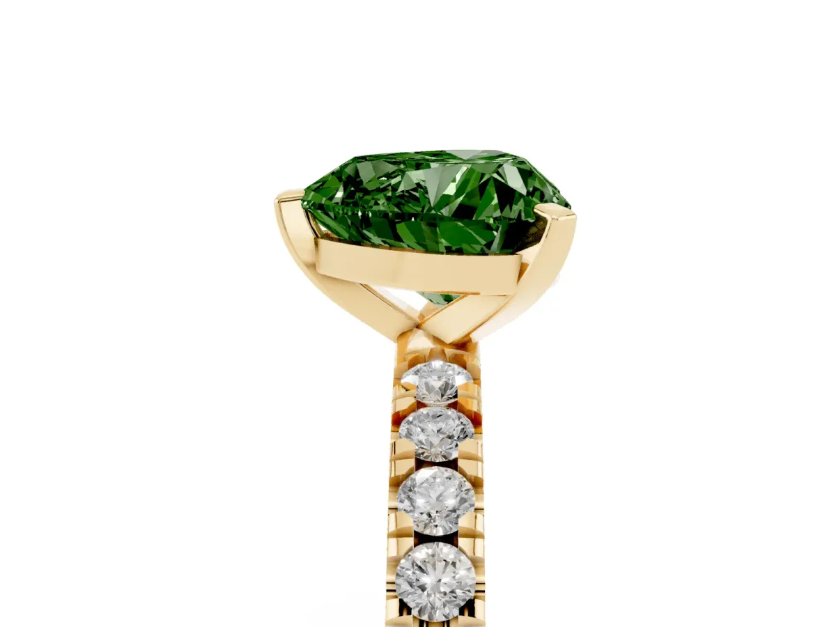 Fancy Green Heart Cut Diamond Pavé Band Solitaire with Four-Prong Setting Yellow gold