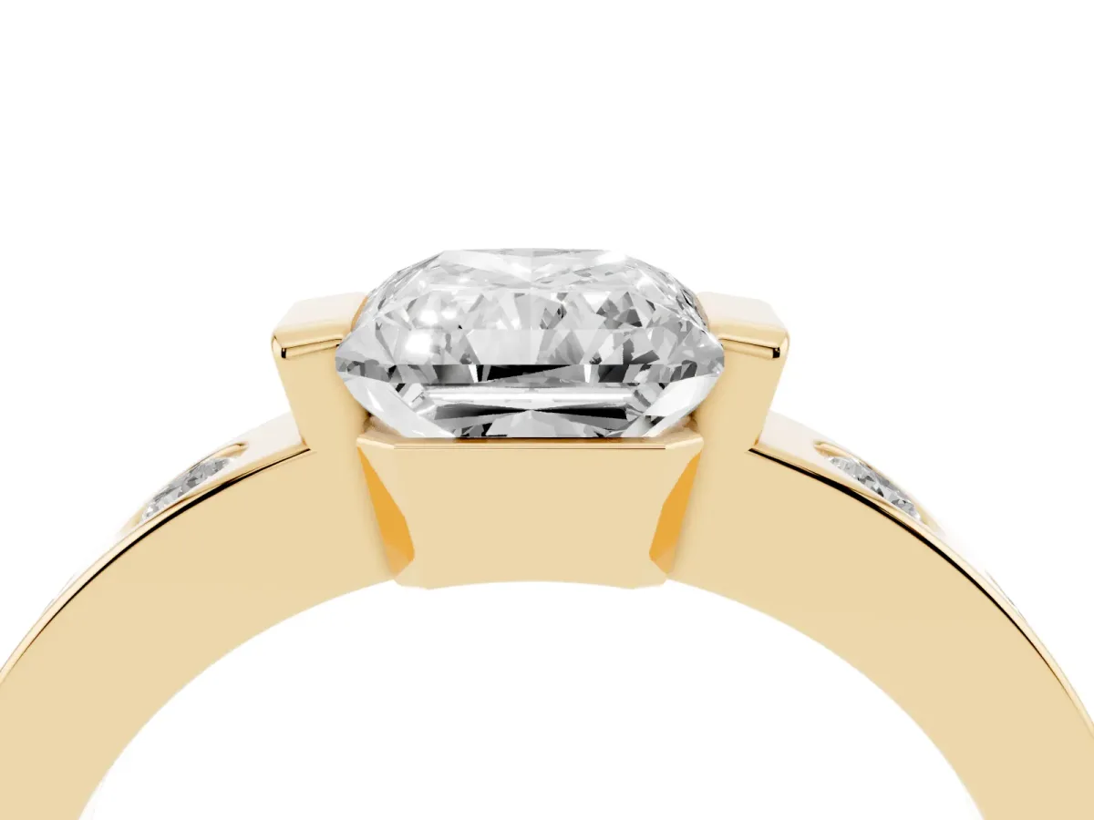 Radiant Cut Brilliant Channel-Set Diamond Ring with Bezel Prong Setting Yellow gold