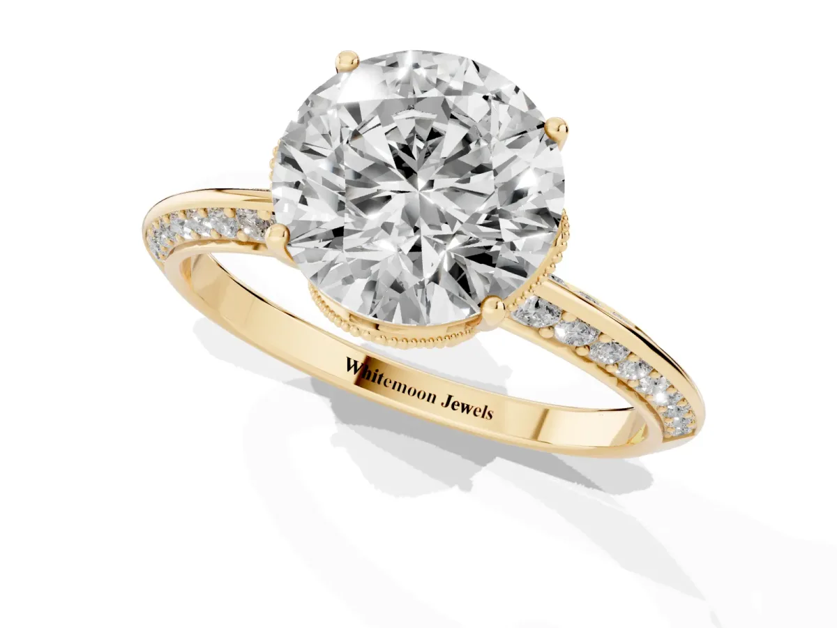 Round Cut Solitaire Split Shank Pave Diamond Engagement Ring with Four-Prong Setting Yellow gold