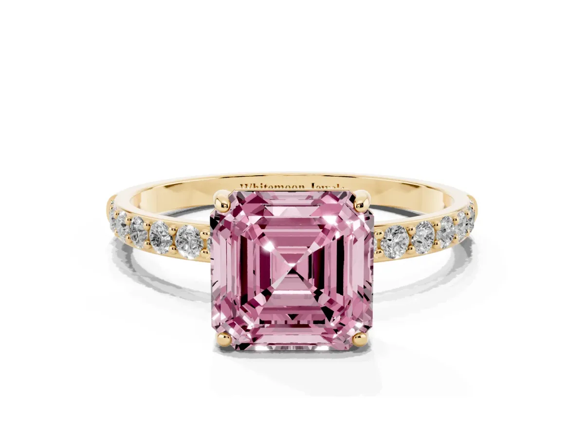 Fancy Pink Asscher Cut Diamond Solitaire Ring with Round Pavé Shoulders and Prong Setting Yellow gold