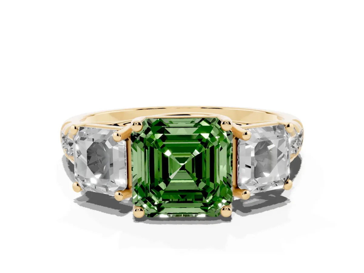 Fancy Green Three-Stone Asscher Cut Diamond Pavé Band with Prong Setting Yellow gold
