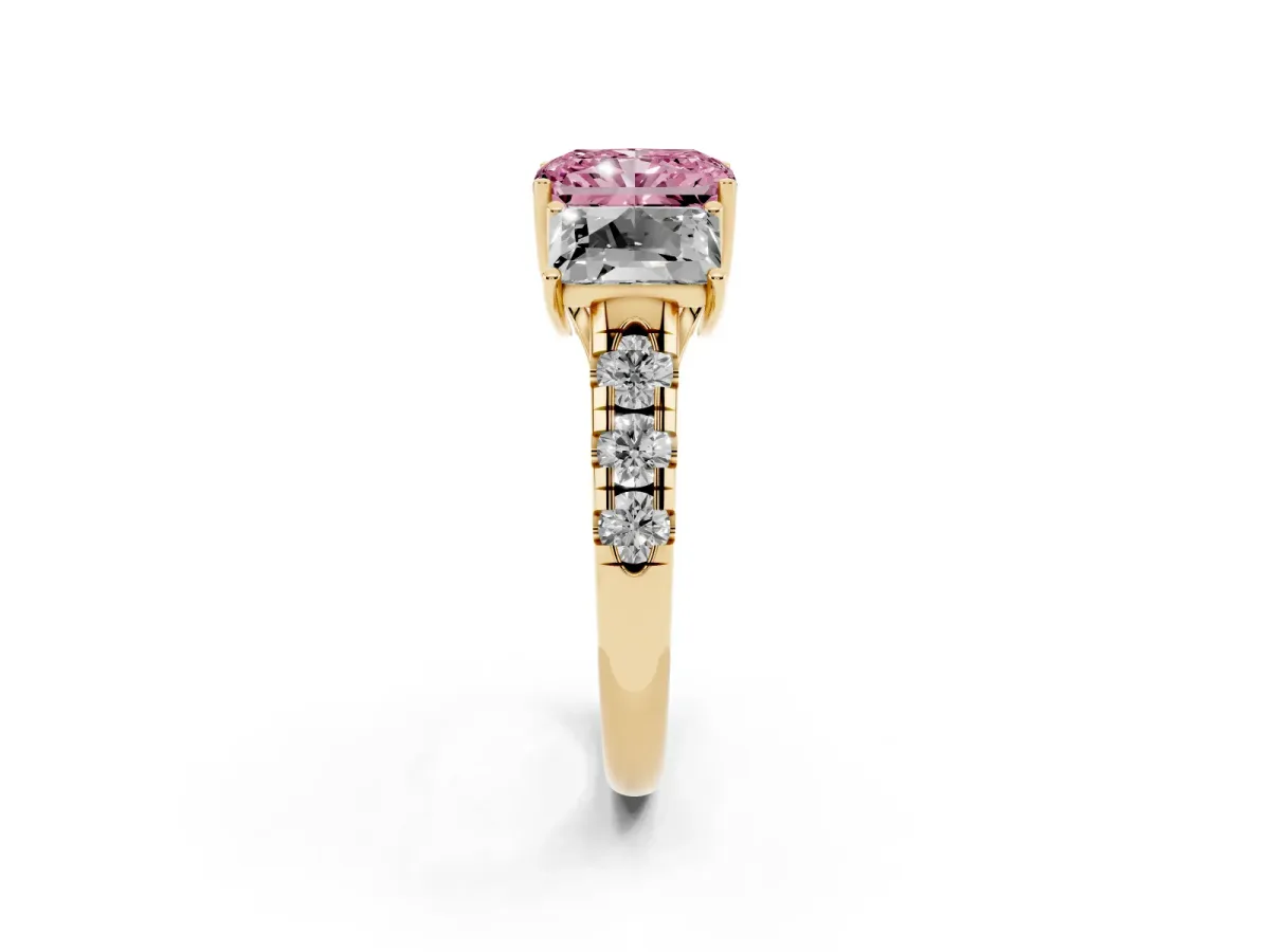 Fancy Pink Three-Stone Radiant Cut Diamond Pavé Band with Prong Setting Yellow gold