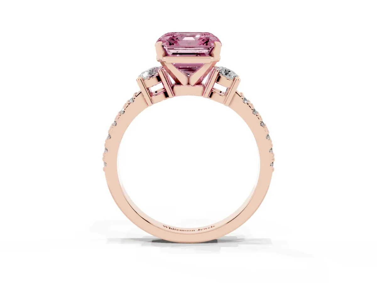 Fancy Pink Asscher Cut Three-Stone Diamond Pavé Band with Prong Setting Rose gold