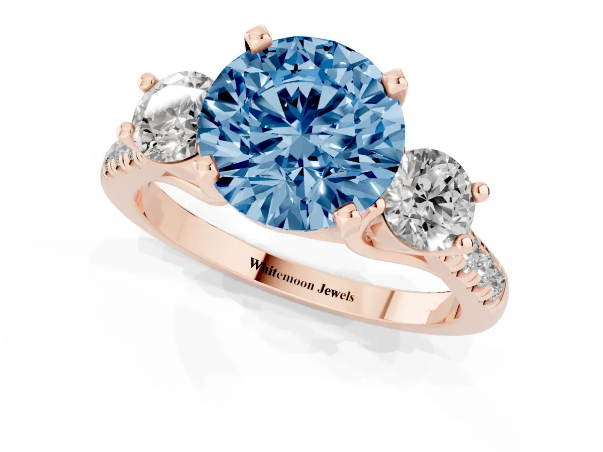 Fancy Blue Three-Stone Round Cut Diamond Pavé Band with Four-Prong Setting Rose gold