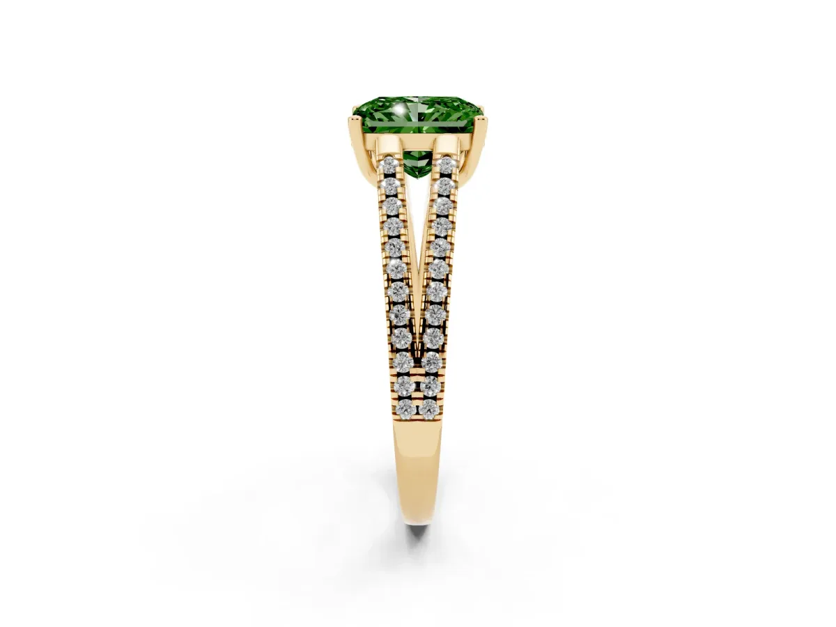 Fancy Green Radiant Cut Diamond Solitaire Engagement Ring with Split Shank Pavé Band Yellow gold