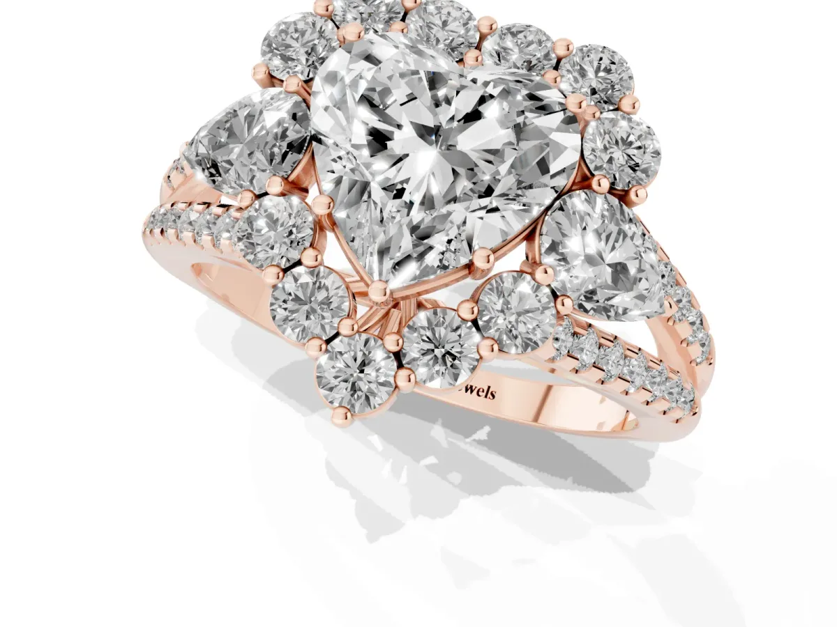 Heart Cut Halo Split Shank Diamond Engagement Ring with Prong Setting Rose gold