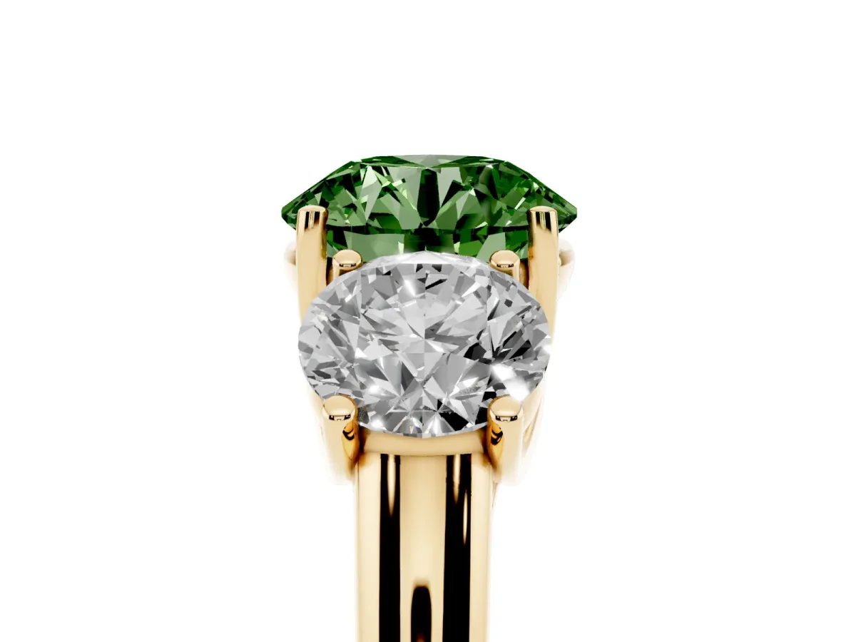 Fancy Green Three-Stone Round Cut Diamond Engagement Ring with Prong Setting Yellow gold