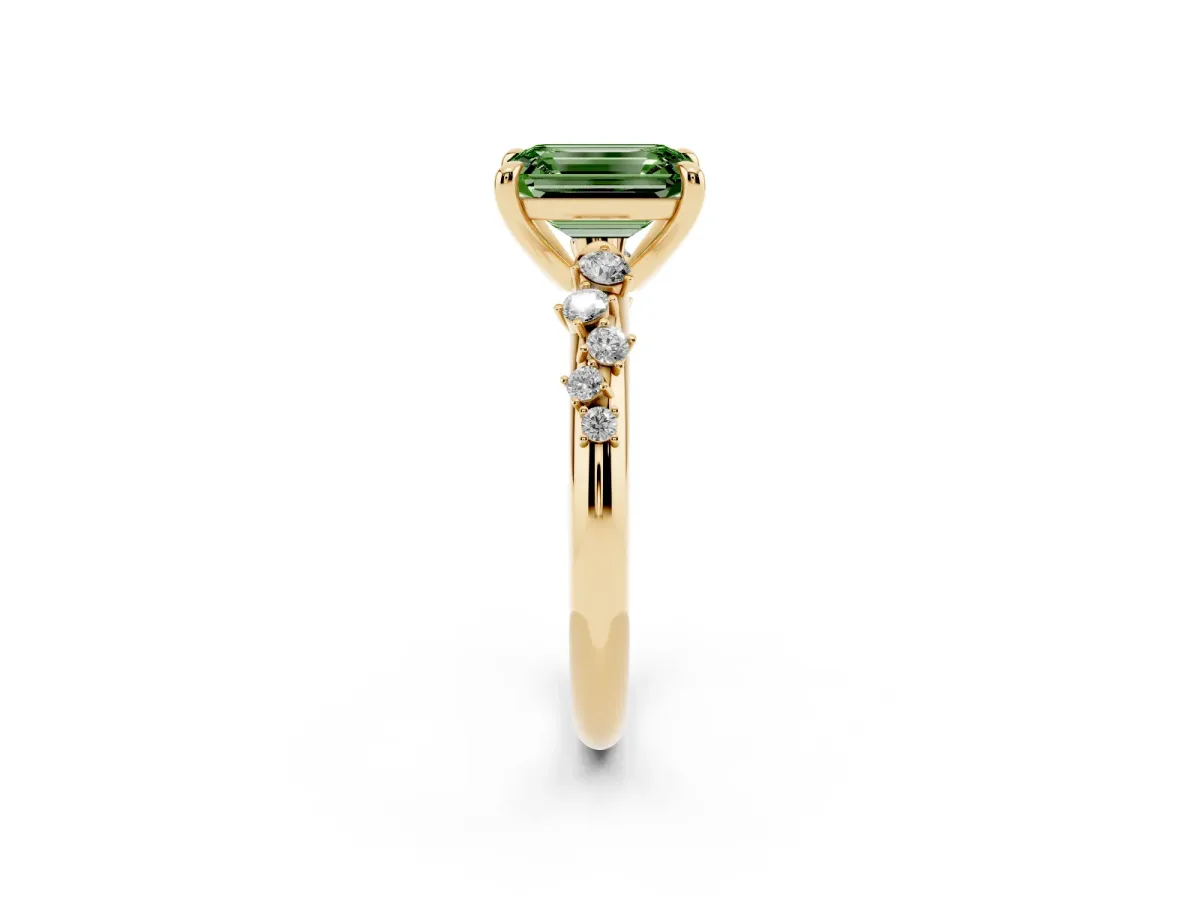 Fancy Green Emerald Cut Cut Diamond Vine Band with Four-Prong Setting Yellow gold