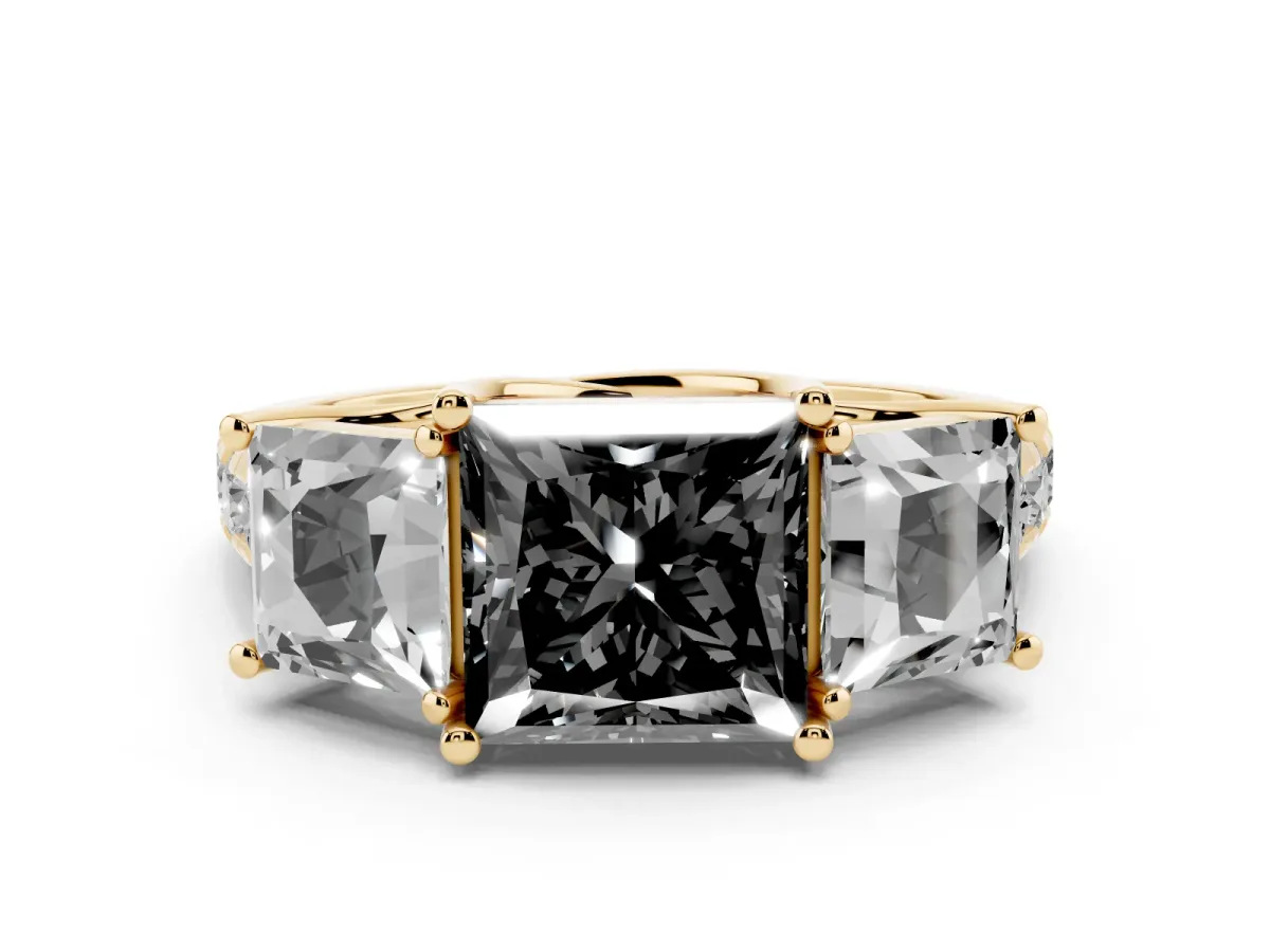 Fancy Black Three-Stone Princess Cut Diamond Pavé Band with Prong Setting Yellow gold
