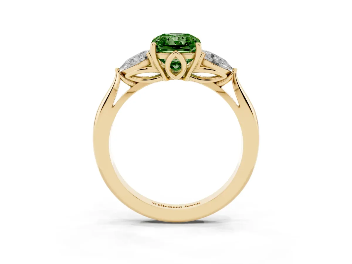Fancy Green Three-Stone Radiant Cut Brilliant Diamond Solitaire Ring with Tapered Band and Four-Prong Setting Yellow gold