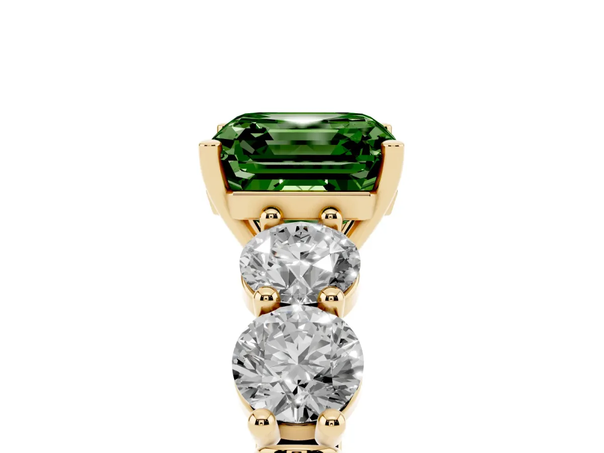 Fancy Green Asscher Cut Cut Five-Stone Prong Set Diamond Ring with Classic Band Yellow gold