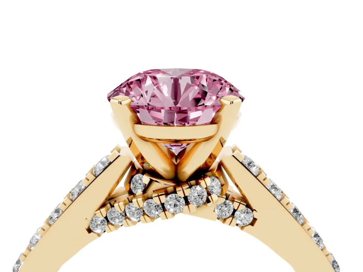 Fancy Pink Round Cut Diamond Solitaire Ring with Crossover Gallery and Round Pavé Band Yellow gold