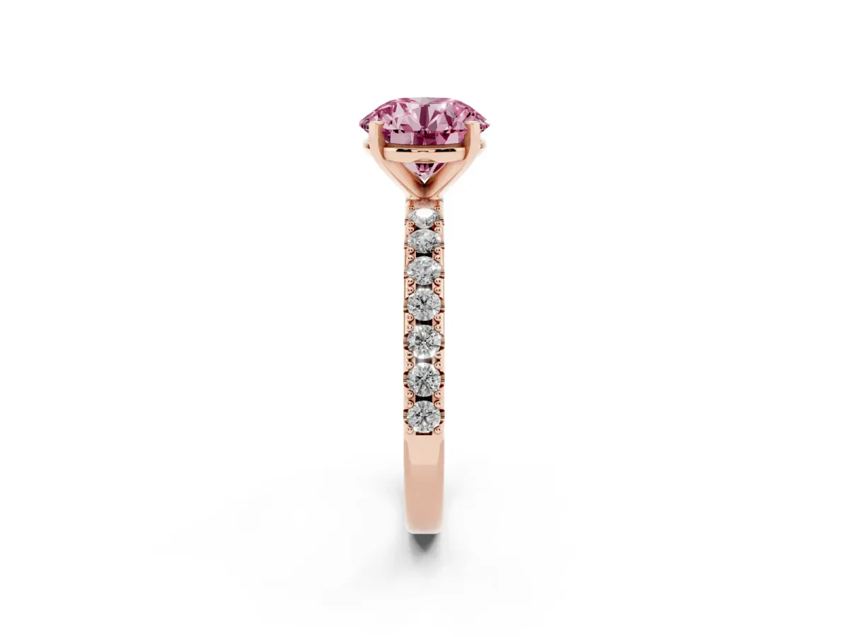 Fancy Pink Round Cut Diamond Solitaire Pavé Band with Four-Prong Setting Rose gold