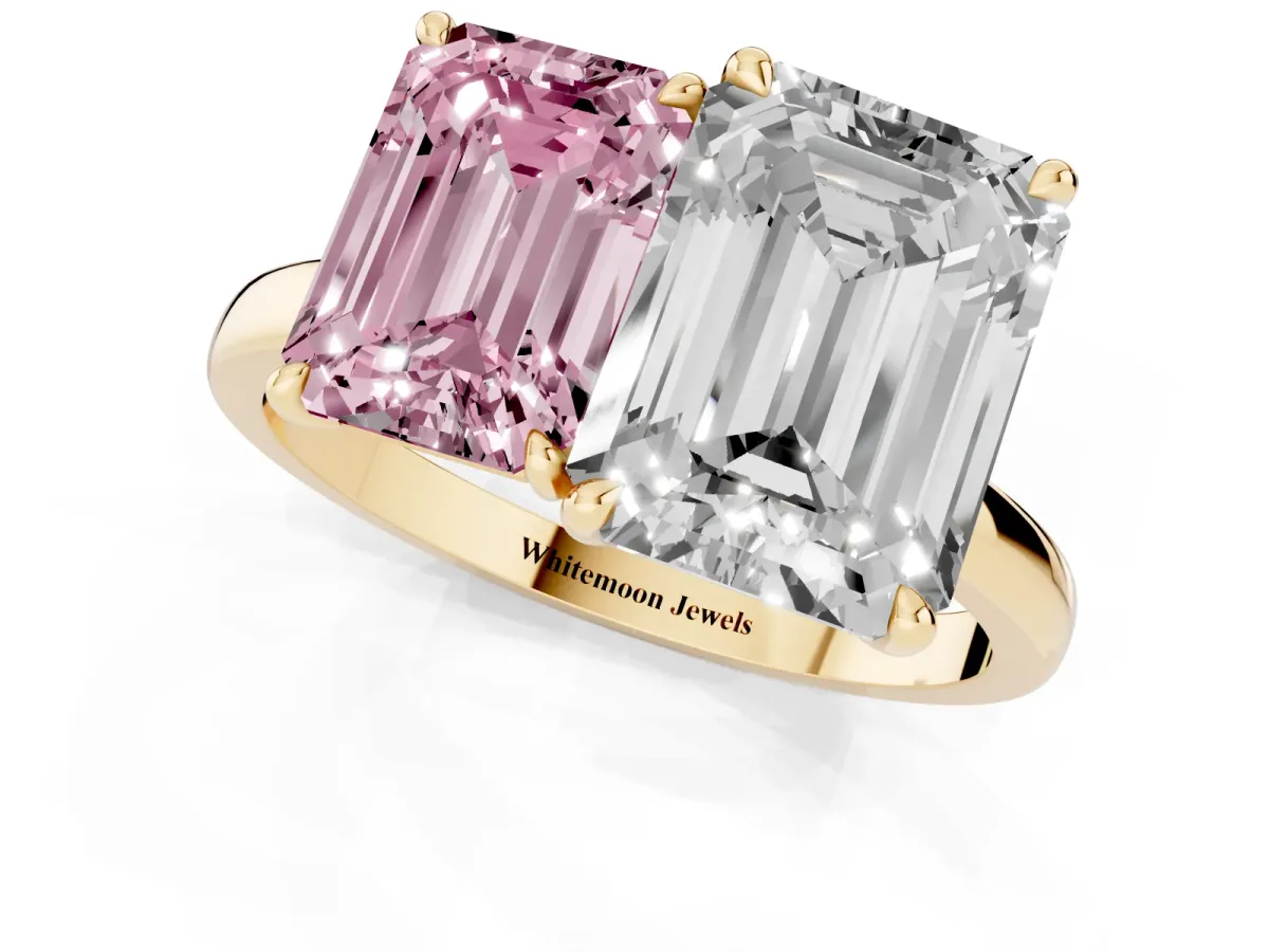 Fancy Pink Emerald Cut and Emerald Cut Toi Moi Ring with Prong Setting Yellow gold