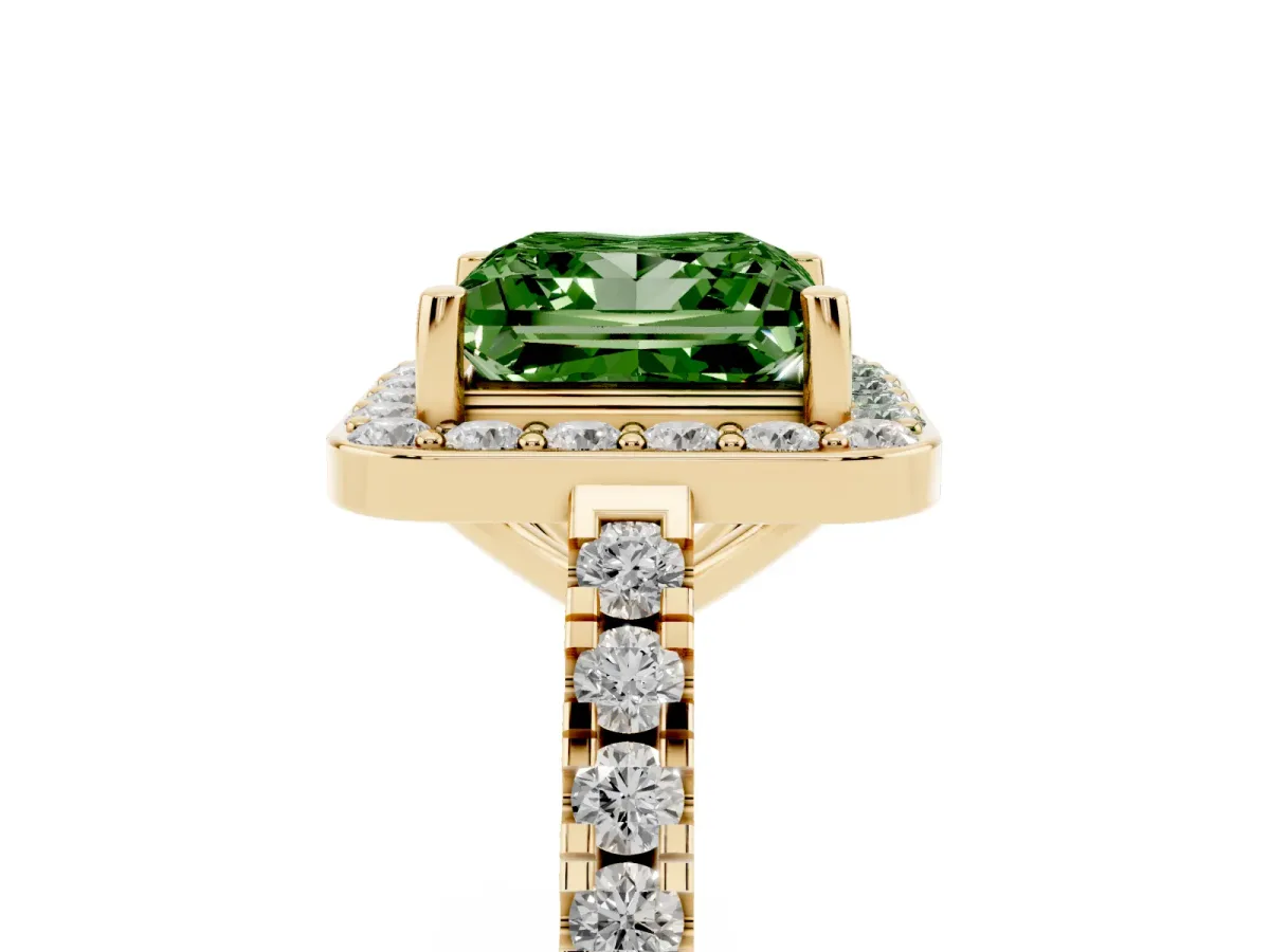 Fancy Green Princess Cut Diamond Halo Ring with Round Pavé Split Shank and Prong Setting Yellow gold