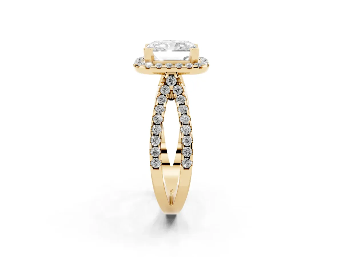 Radiant Cut Diamond Halo Ring with Split Shank Pavé Band and Prong Setting Yellow gold