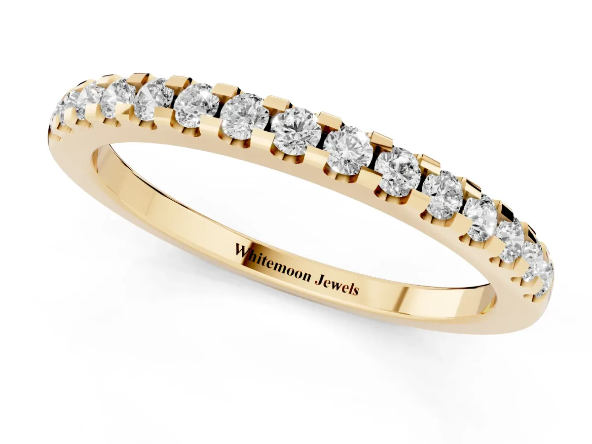 Round Diamond Half Eternity Band with Pavé Setting and Shared Prong Yellow gold