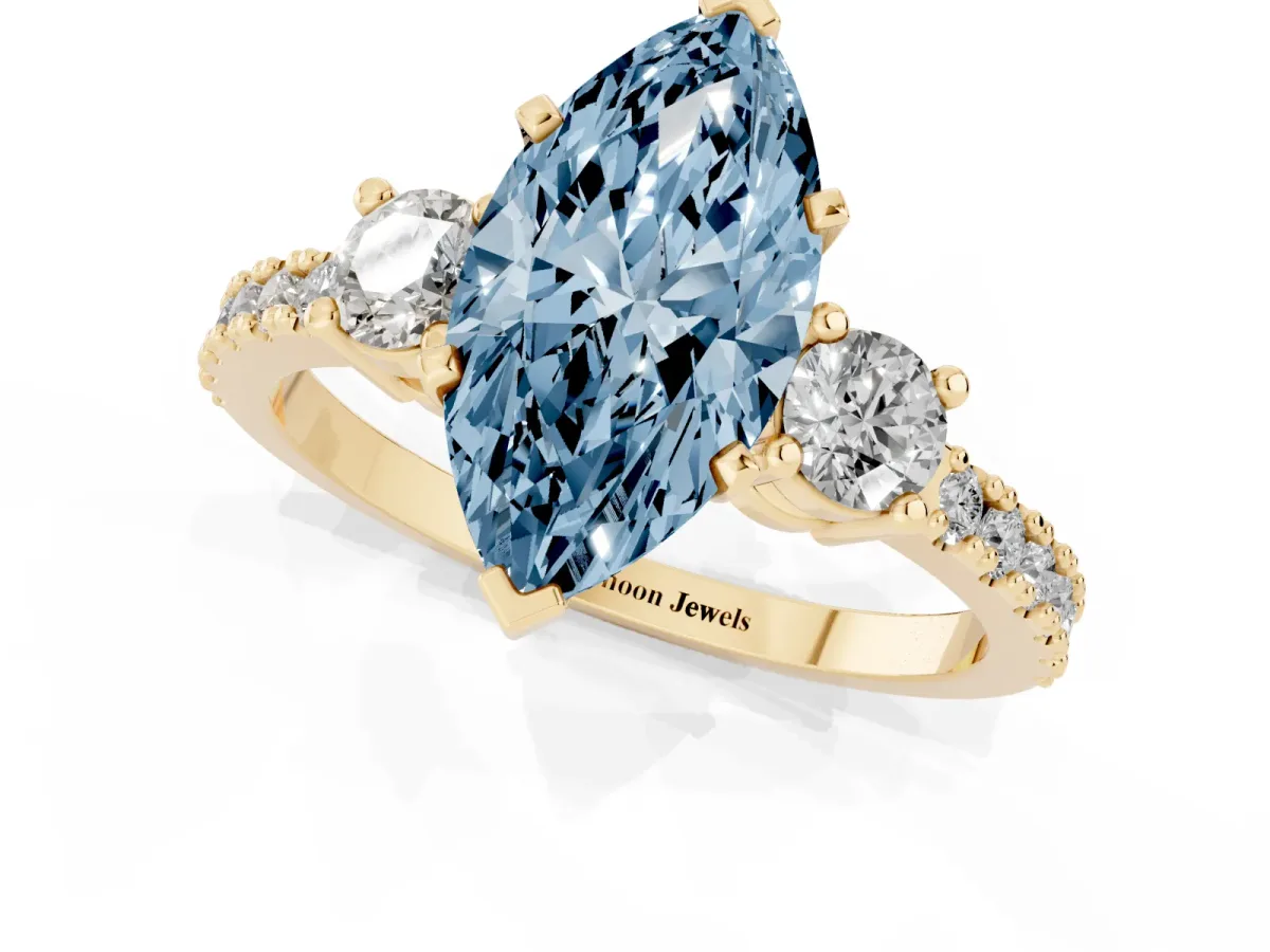 Fancy Blue Marquise Cut Three-Stone Diamond Pavé Band with Prong Setting Yellow gold
