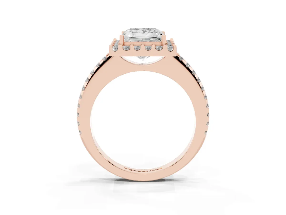 Princess Cut Diamond Pavé Halo Ring with Four-Prong Setting Rose gold