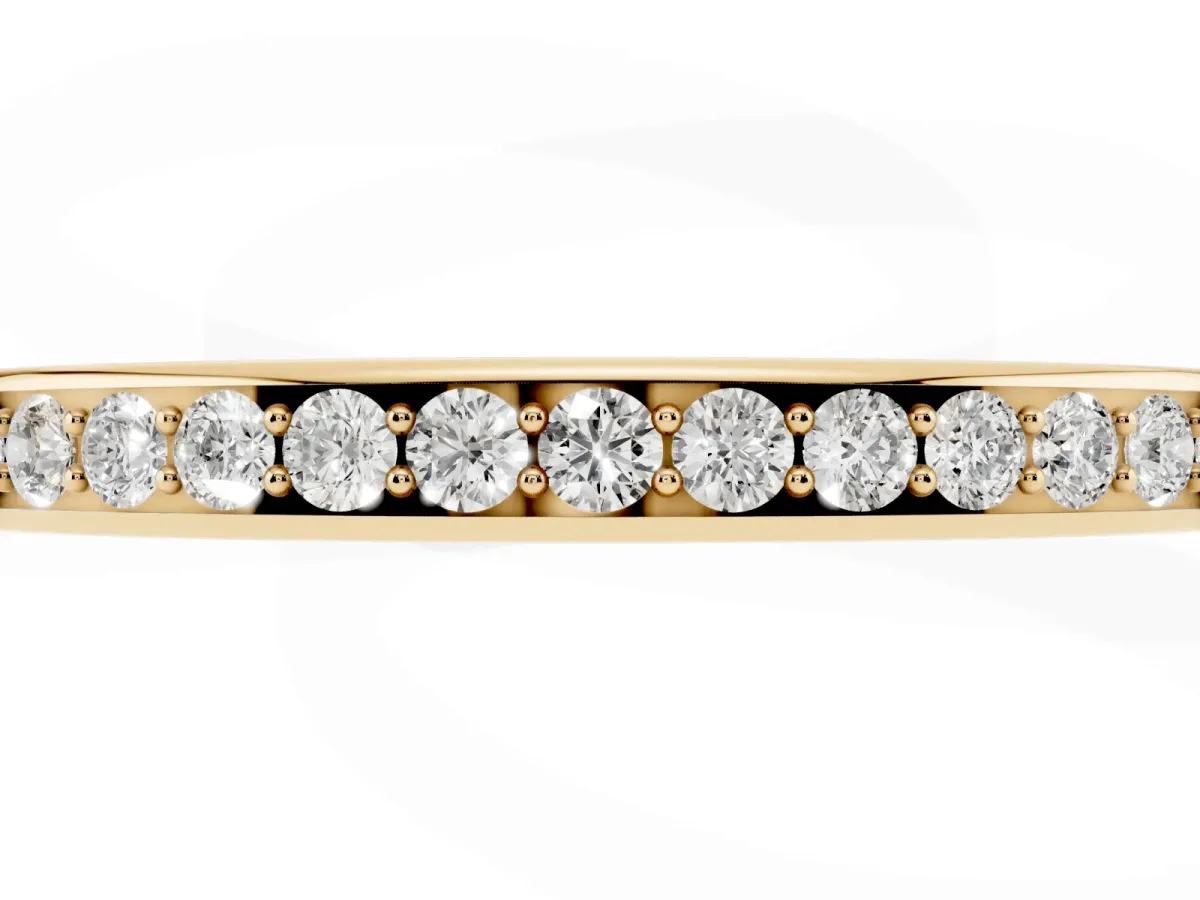 Round Diamond Pavé Set Half-Eternity Band Yellow gold