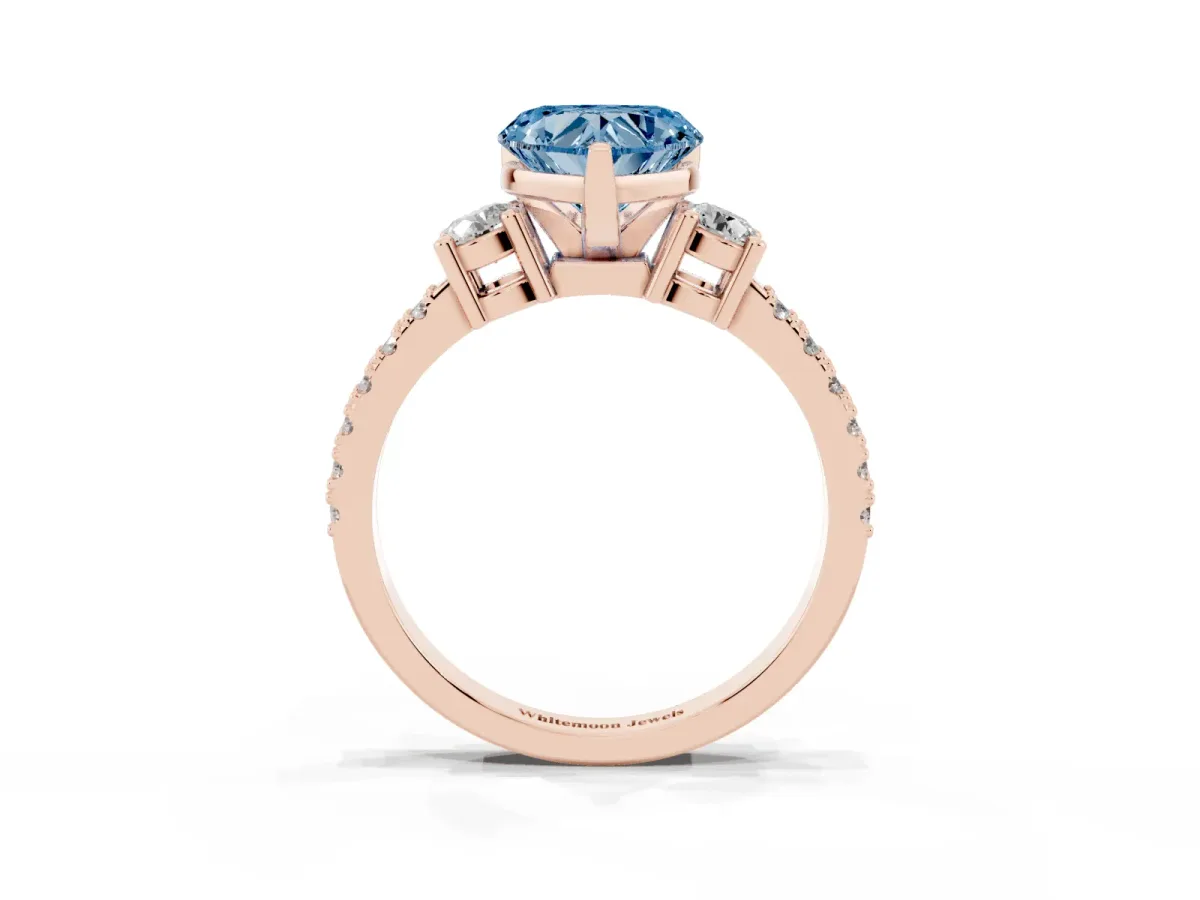 Fancy Blue Heart Cut Three-Stone Diamond Pavé Band with Prong Setting Rose gold