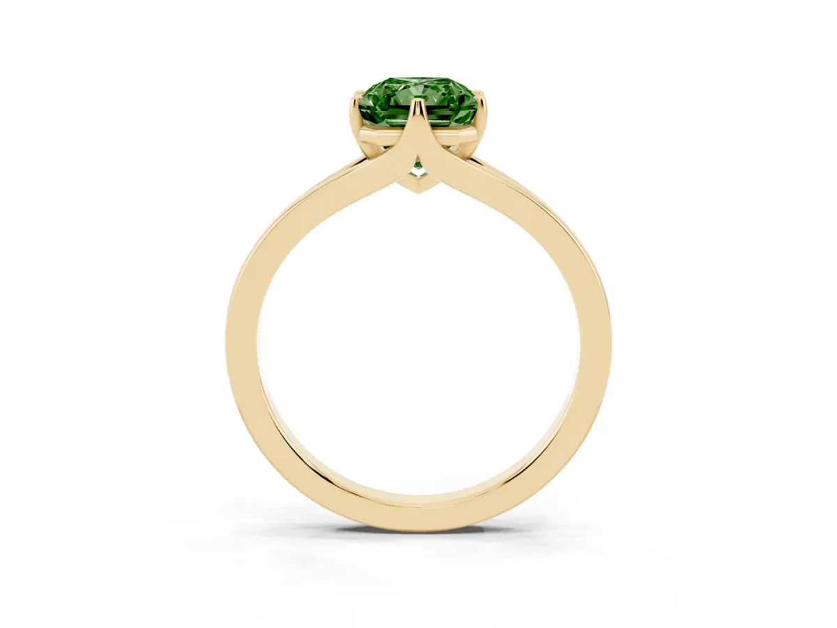 Fancy Green Radiant Cut Solitaire Diamond Ring with Six-Prong Setting and Tapered Band Yellow gold