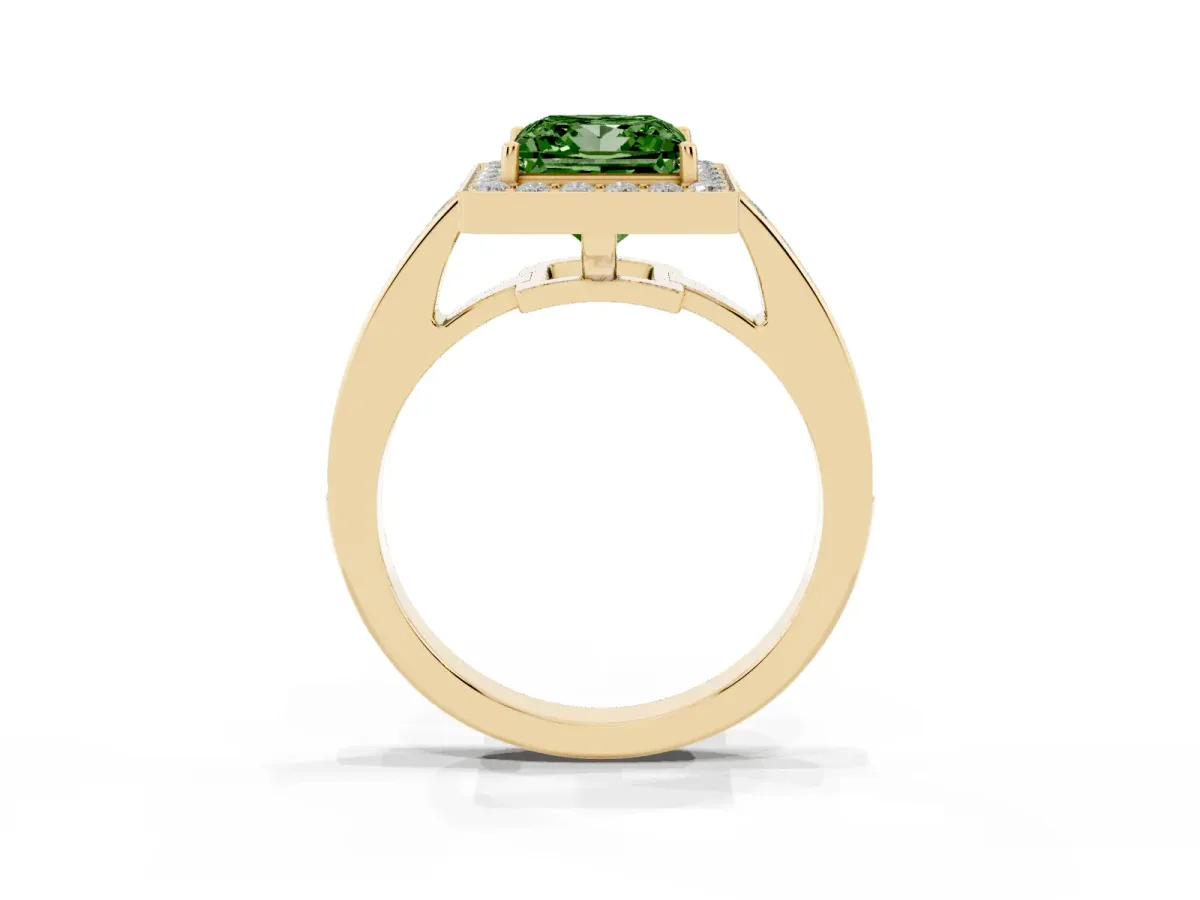 Fancy Green Princess Cut Halo Pavé Diamond Engagement Ring with Bezel Setting Yellow gold