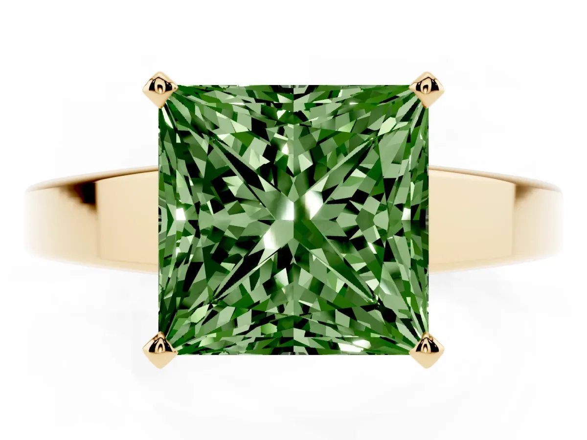 Fancy Green Princess Cut Solitaire Engagement Ring with Four-Prong Setting and Tapered Band Yellow gold