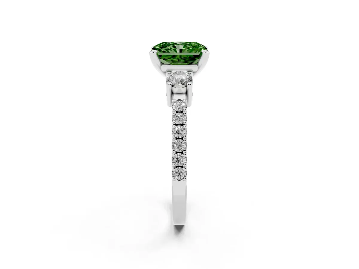 Fancy Green Radiant Cut Three-Stone Diamond Pavé Band with Prong Setting White gold