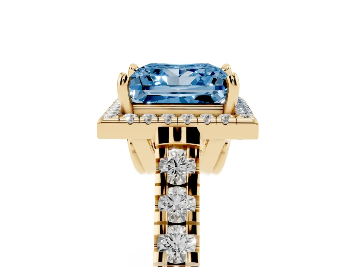 Fancy Blue Princess Cut Halo Pavé Diamond Engagement Ring with Four-Prong Setting Yellow gold