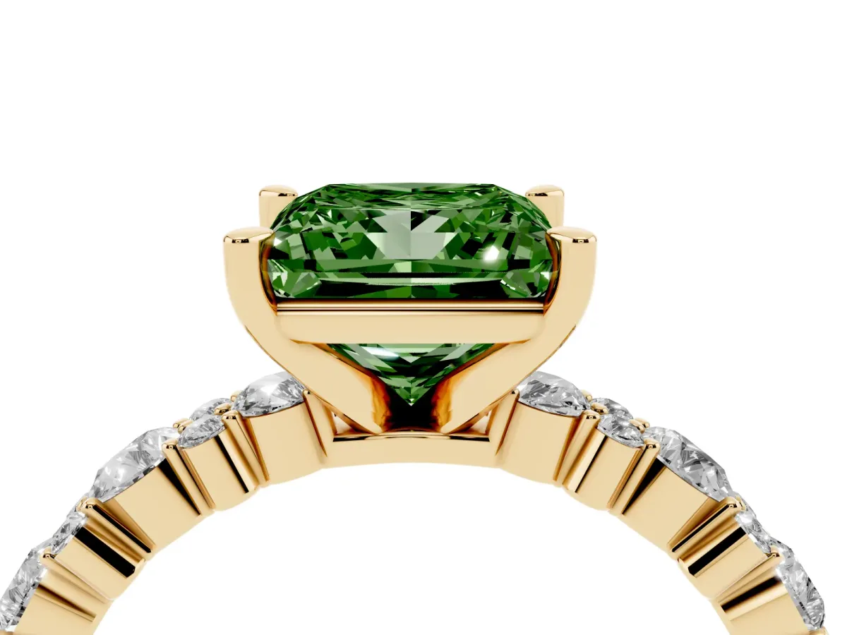 Fancy Green Princess Cut Diamond Side Stone Solitaire Ring with Round and Four-Prong Setting Yellow gold