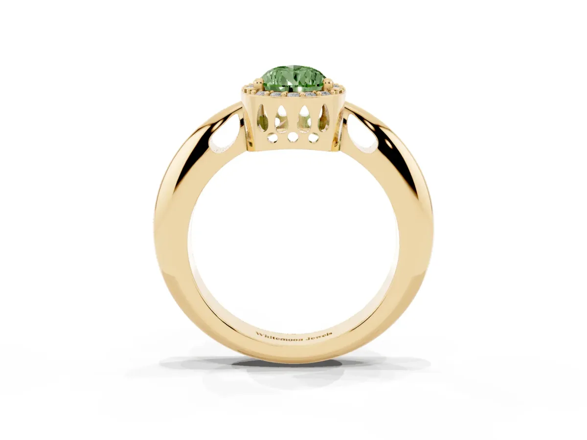 Fancy Green Pear Cut Cut Diamond Halo Engagement Ring with Split Shank and Four-Prong Setting Yellow gold