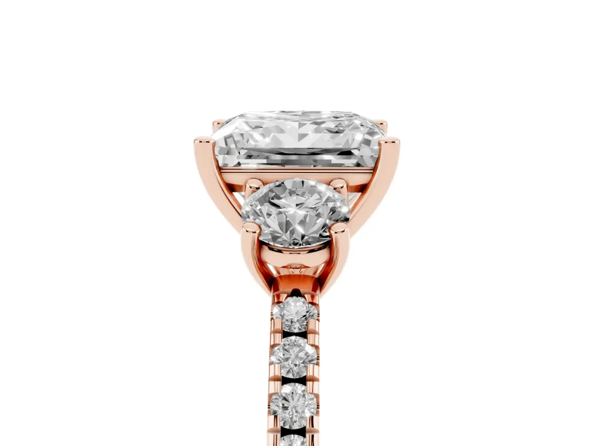 Three-Stone Princess Cut Cut Diamond Pavé Band with Prong Setting Rose gold