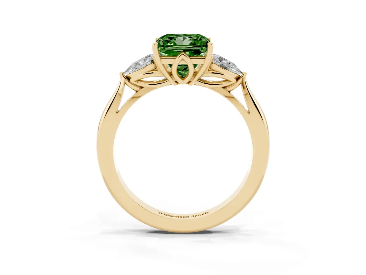 Fancy Green Three-Stone Princess Cut Diamond Ring with Pear Side Stones in Four-Prong Setting Yellow gold