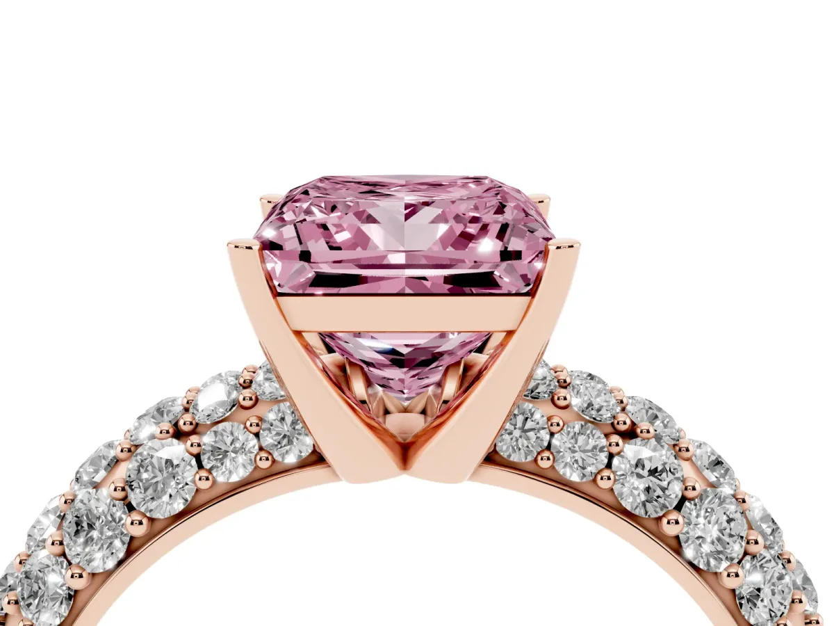 Fancy Pink Princess Cut Diamond Pavé Band Solitaire Ring with Four-Prong Setting Rose gold
