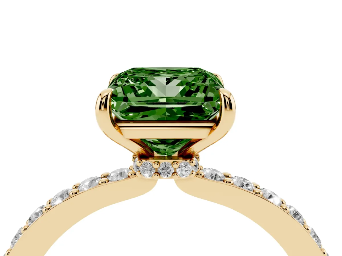 Fancy Green Princess Cut Diamond Pavé Engagement Ring with Round Accents and Prong Setting Yellow gold