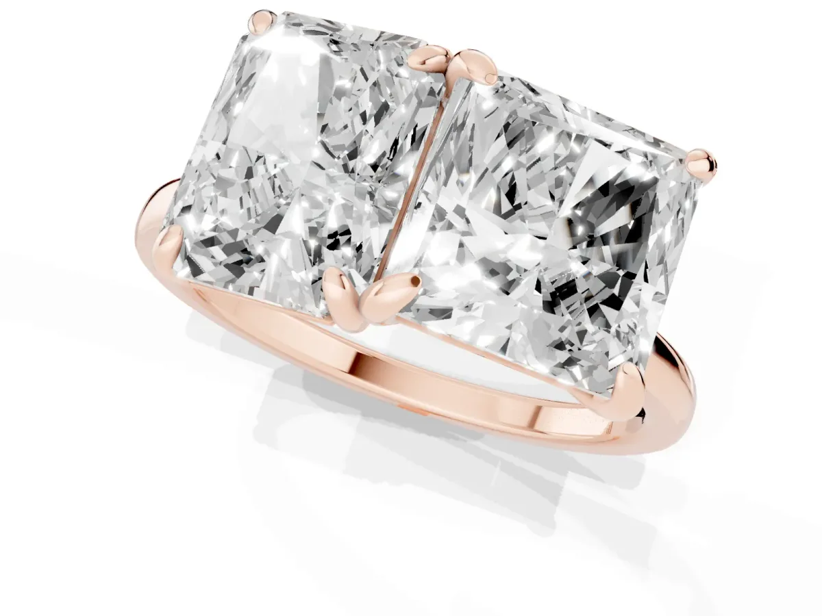 Radiant and Princess Toi Moi Ring with Prong Setting and Plain Band Rose gold