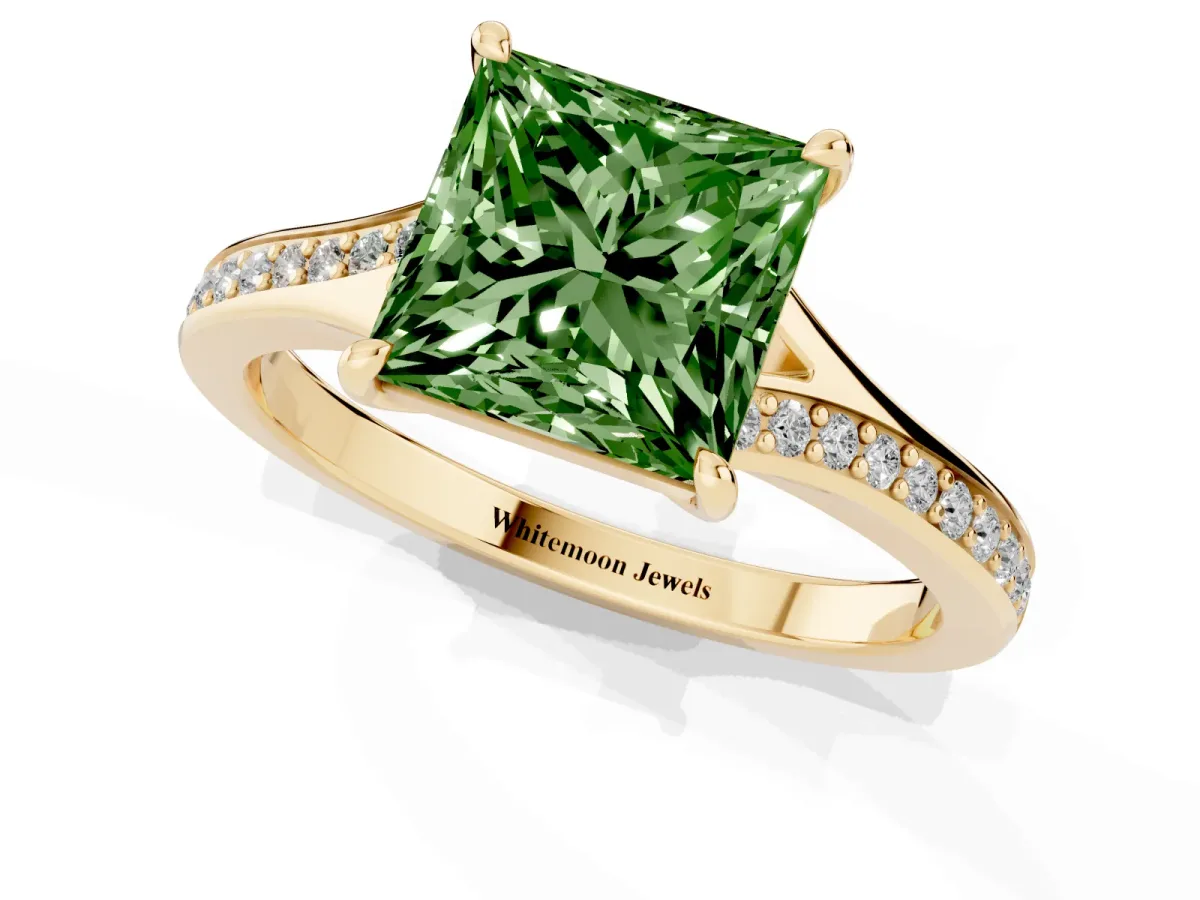 Fancy Green Princess Cut Diamond Solitaire Ring with Pavé Band and Prong Setting Yellow gold