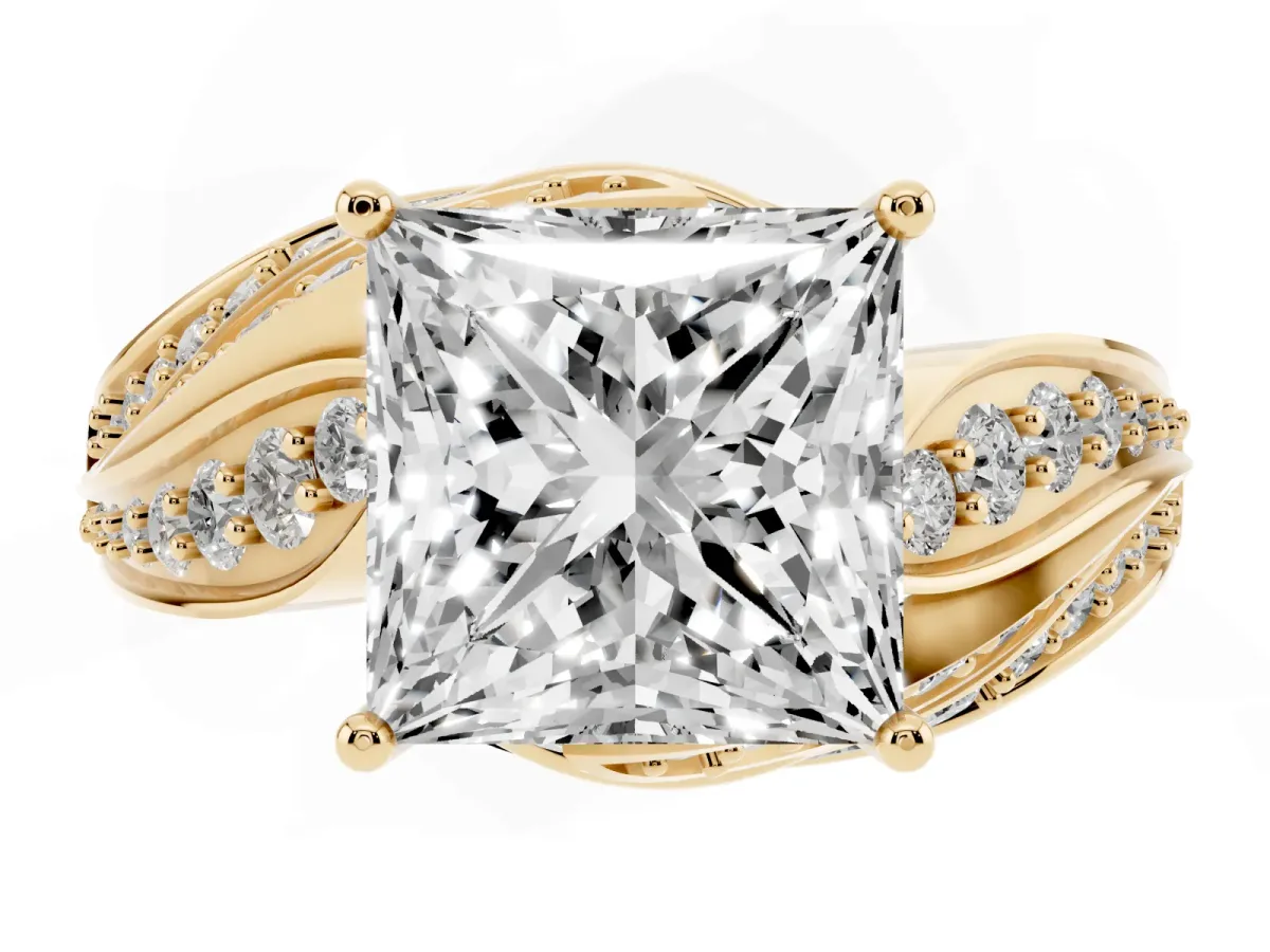 Princess Cut Diamond Solitaire Ring with Prong Setting and Twisted Pavé Band Yellow gold