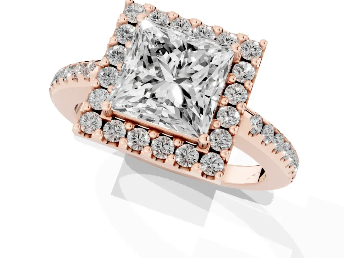Princess Cut Diamond Pavé Halo Ring with Four-Prong Setting Rose gold