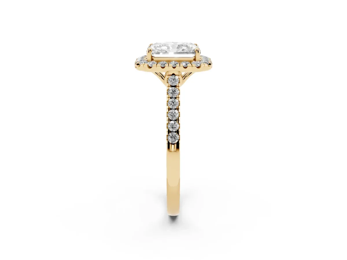 Radiant Cut Halo Pavé Diamond Engagement Ring with Four-Prong Setting Yellow gold