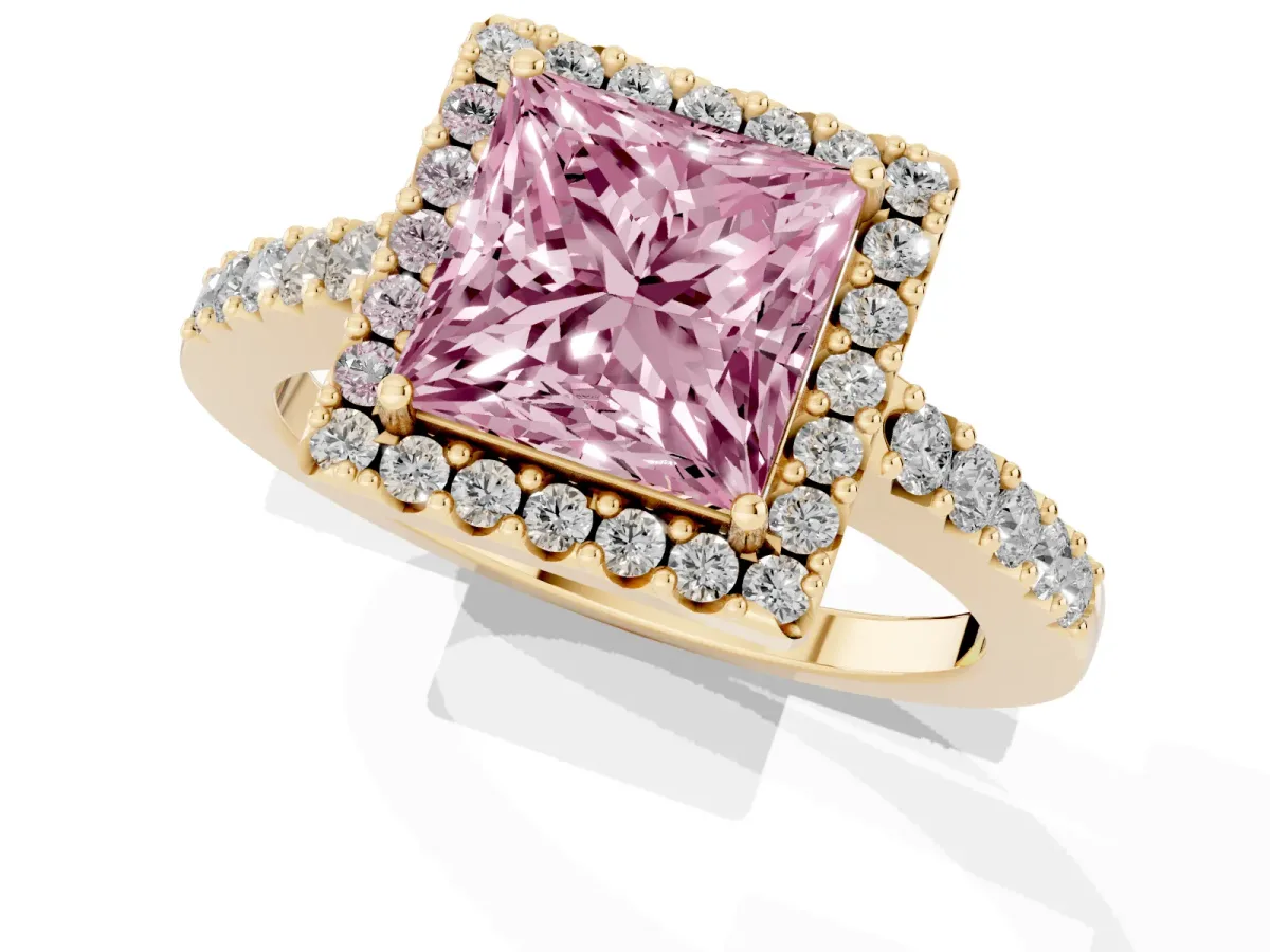 Fancy Pink Princess Cut Halo Diamond Pavé Solitaire Ring Yellow gold