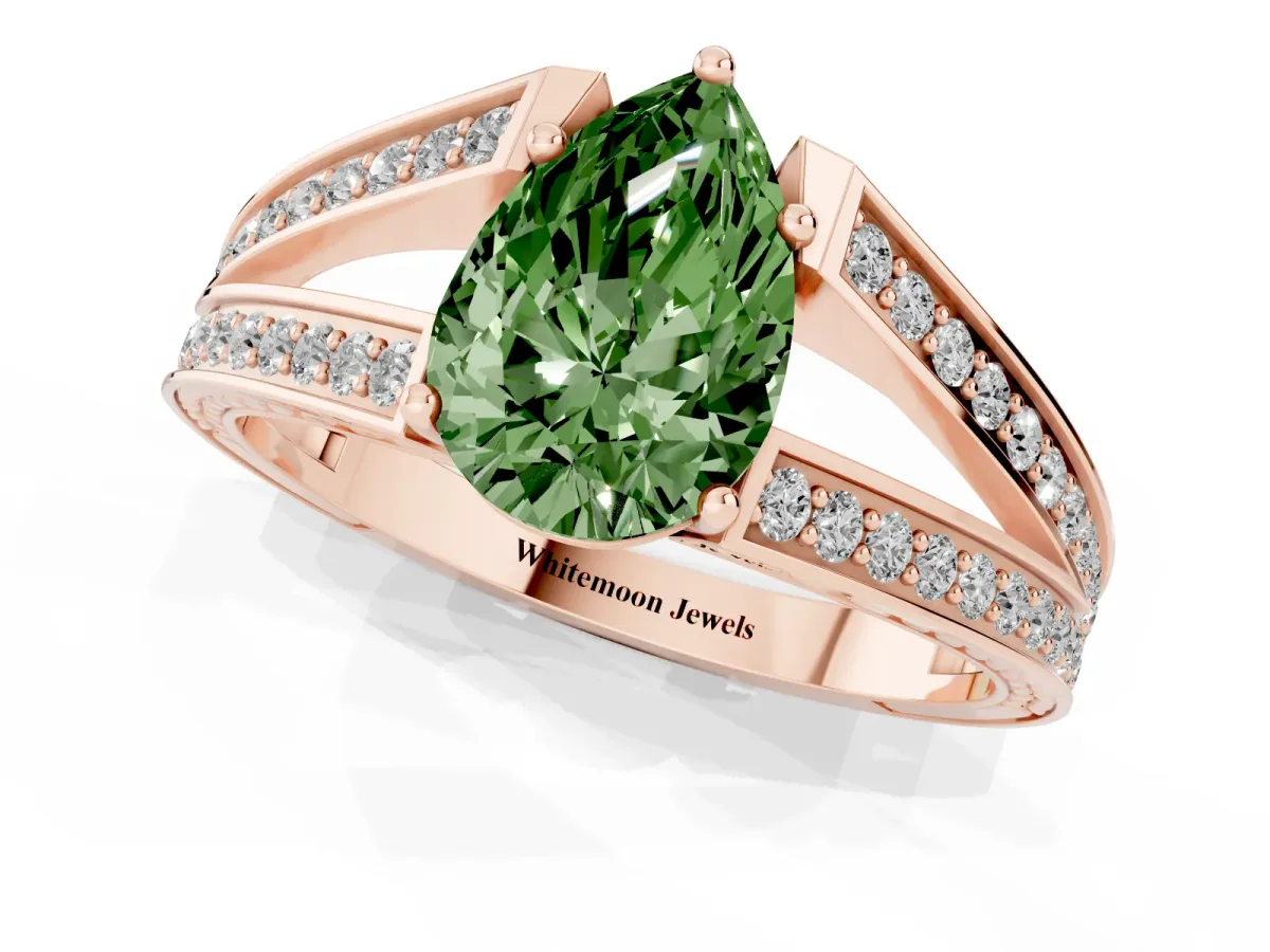 Fancy Green Pear Cut Diamond Split Shank Ring with Pavé Band and Four-Prong Setting Rose gold