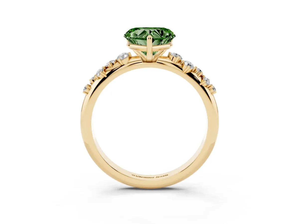 Fancy Green Heart Cut Diamond Cluster Prong-Set Solitaire Ring Yellow gold