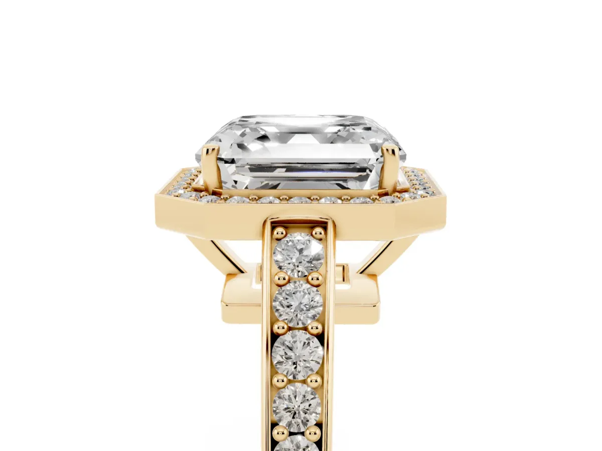 Asscher Cut Halo Pavé Diamond Engagement Ring with Bezel Setting Yellow gold