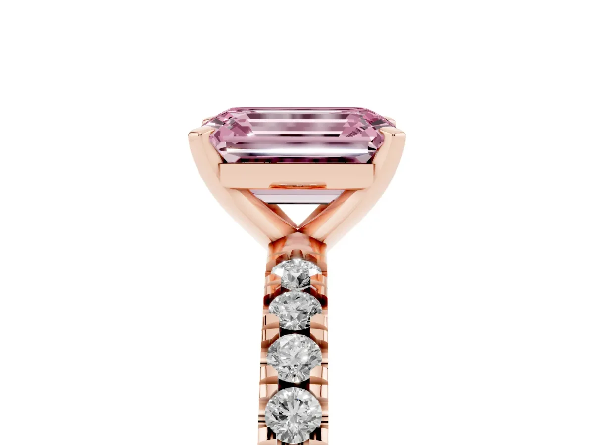 Fancy Pink Emerald Cut Diamond Pavé Band Solitaire with Four-Prong Setting Rose gold